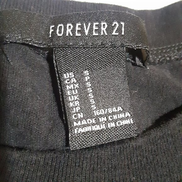 Forever 21 Women's Kurt Cobain Black/White SS T Shirt in Size S - Picture 5 of 5